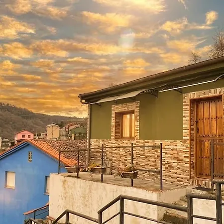 Refugio Rural Con Encanto En Asturias Holiday home *